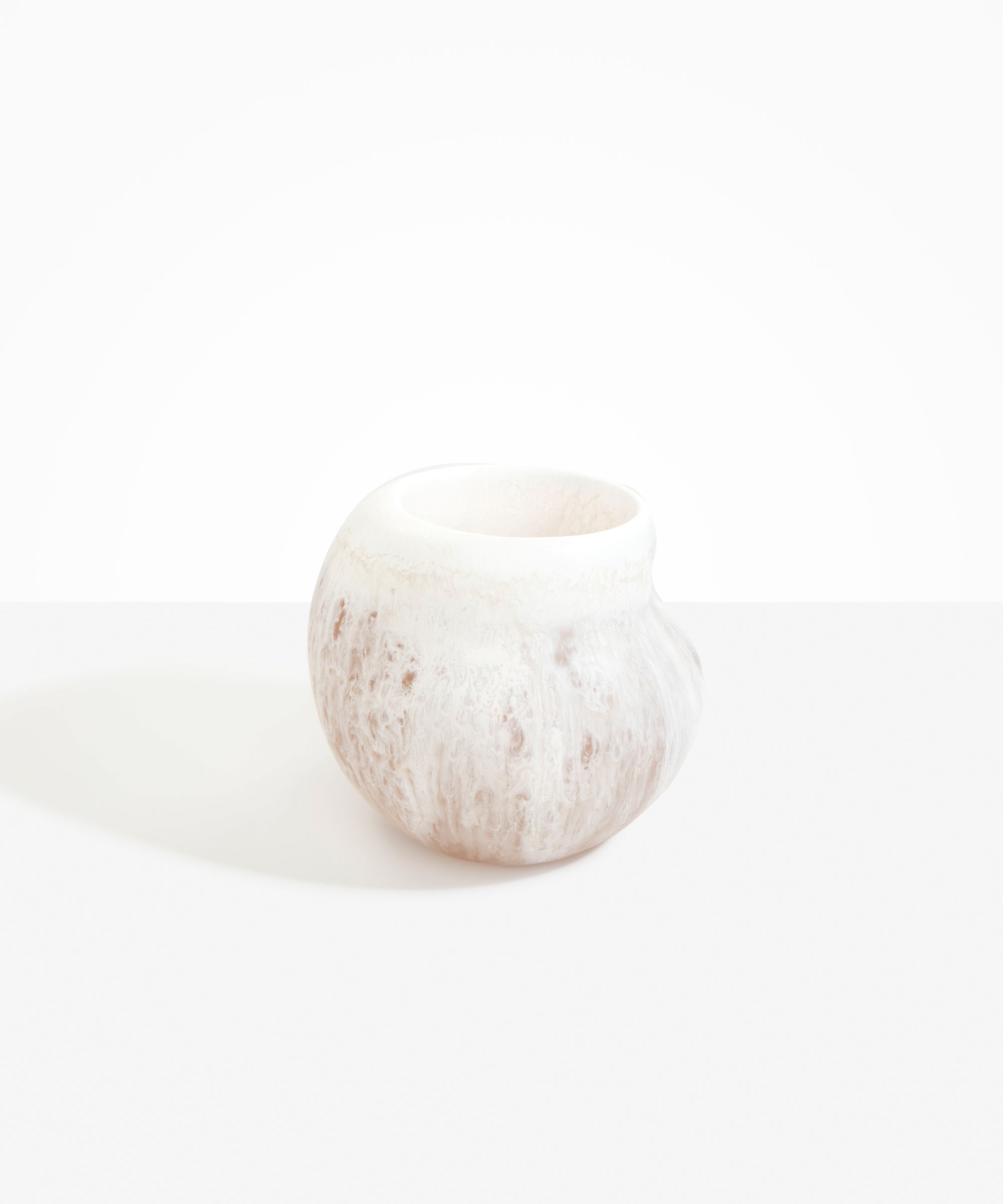 Dinosaur Designs Large Moss Vase in Snow Swirl Colour resin