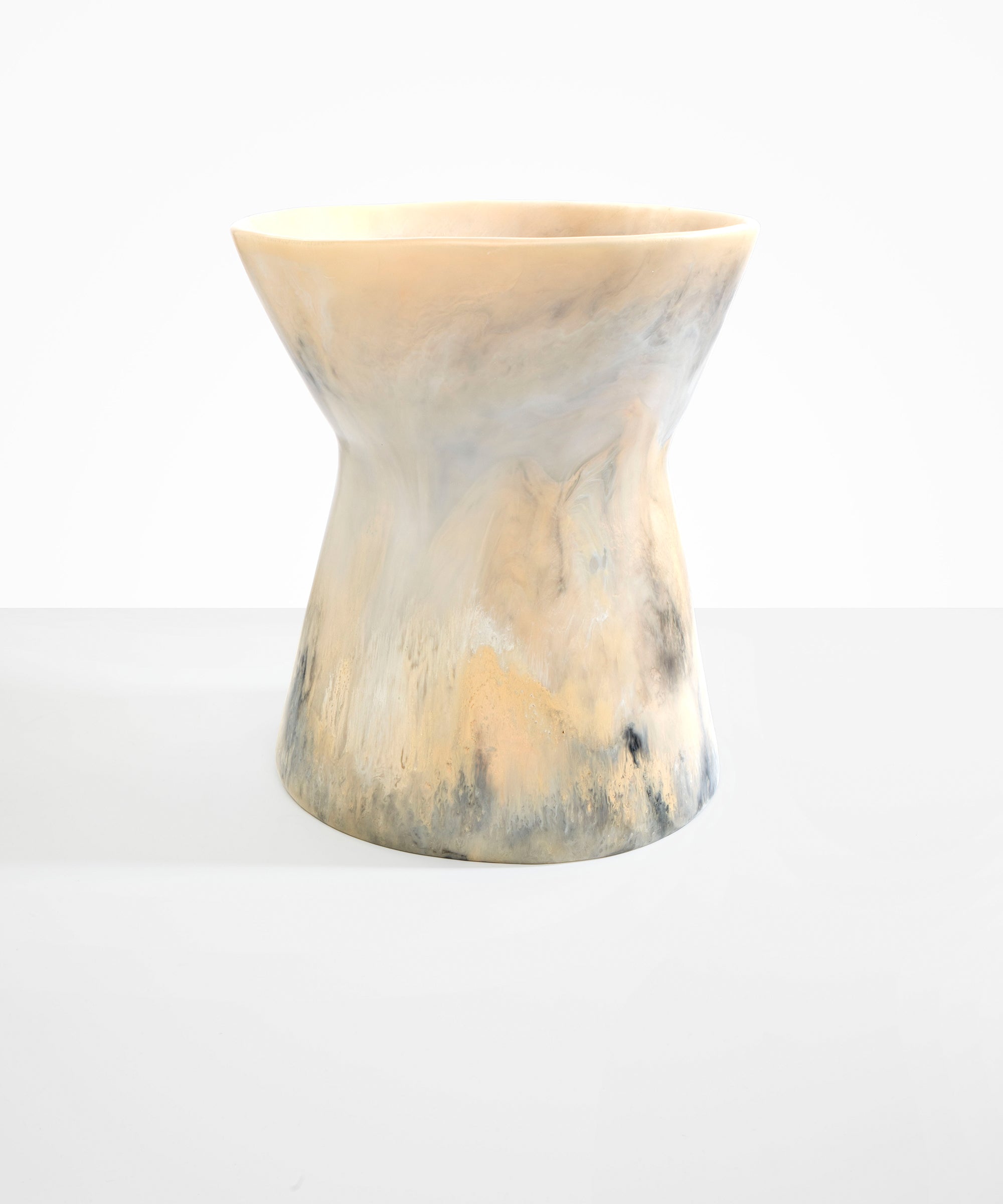 Dinosaur Designs Extra Large Bow Vase in Sandy Pearl Colour resin..