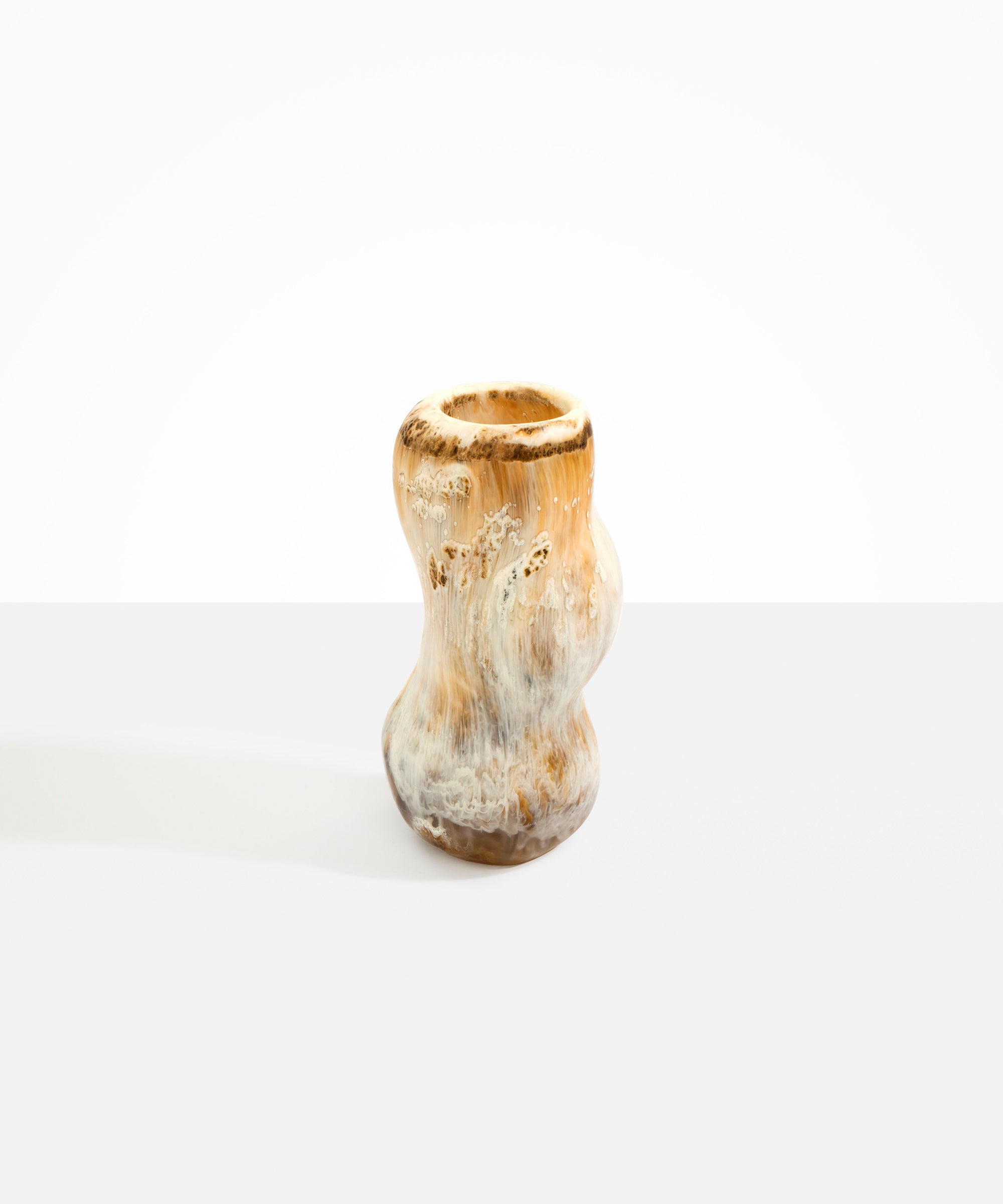 Dinosaur Designs Medium Valley Vase Vases in Light Horn Colour resin